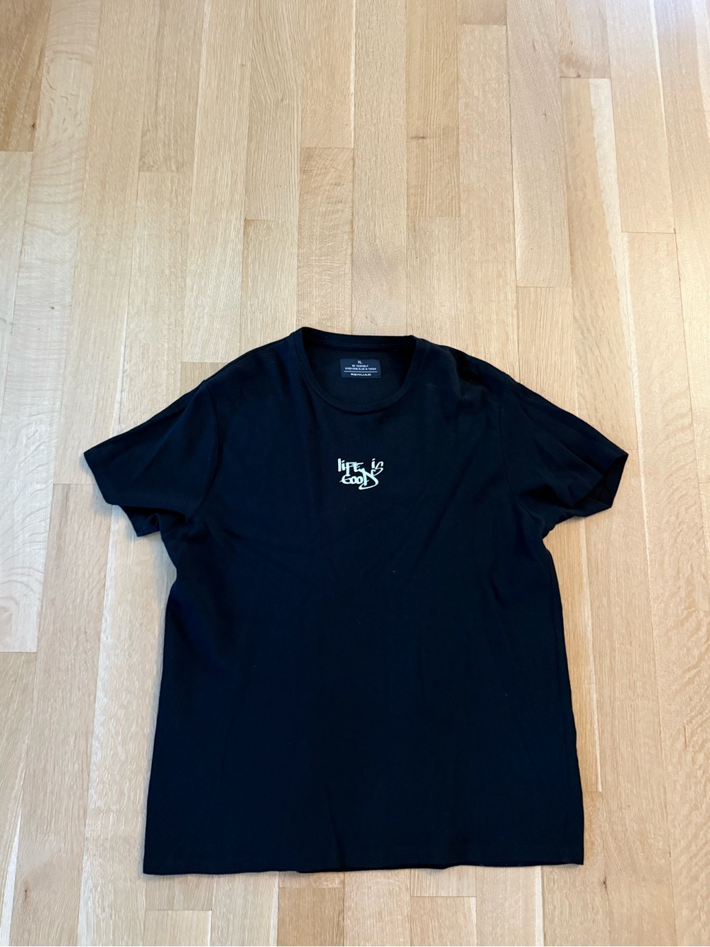 Renuar Black Short Sleeve Graphic Tee with White Chest Logo